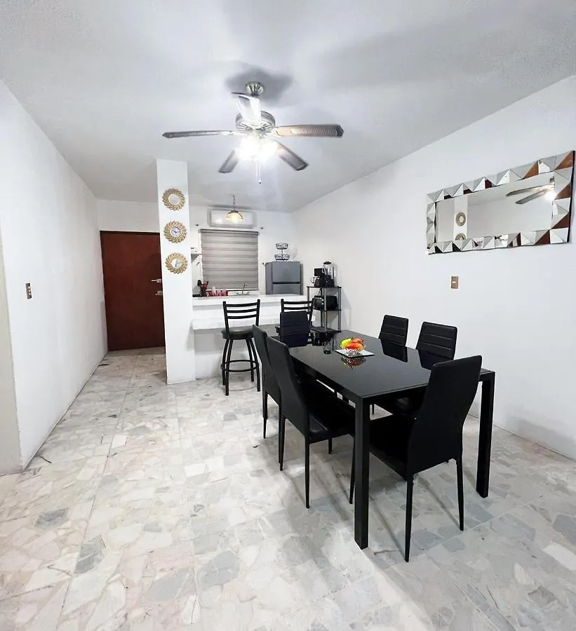 דירות מזטלן Zona Dorada - Playa Frente - Departamento #1